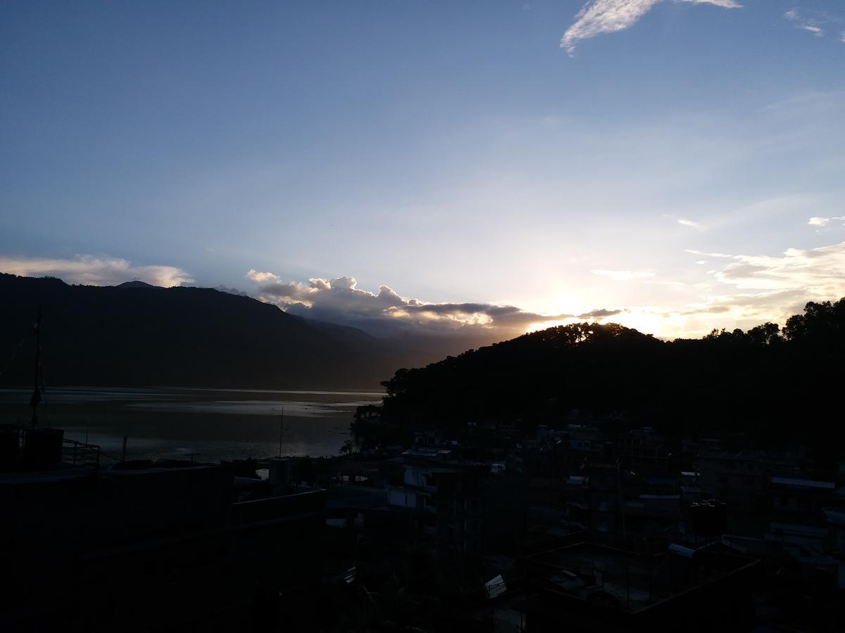 Bickey'S Homestay โพคารา ภายนอก รูปภาพ