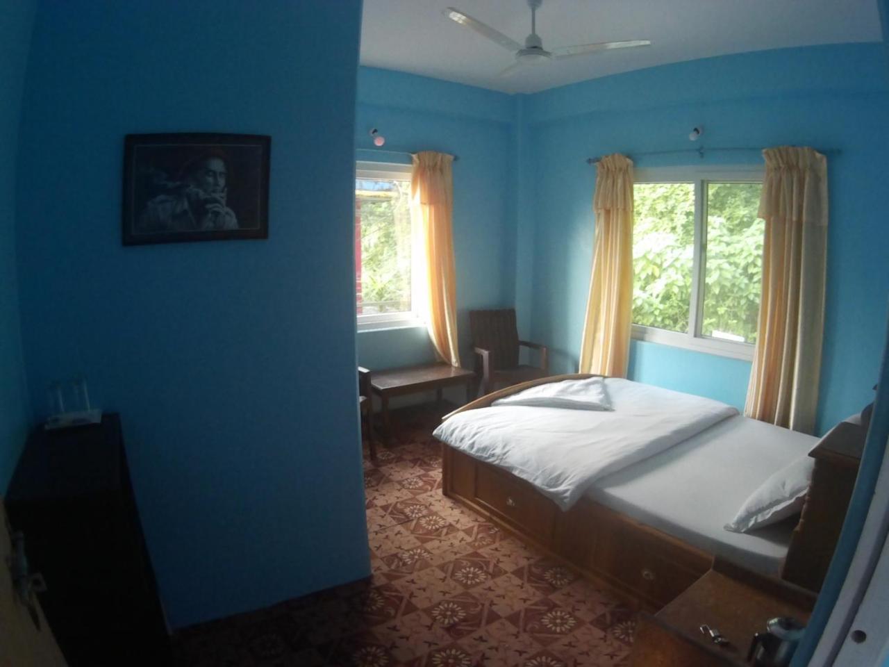 Bickey'S Homestay โพคารา ภายนอก รูปภาพ