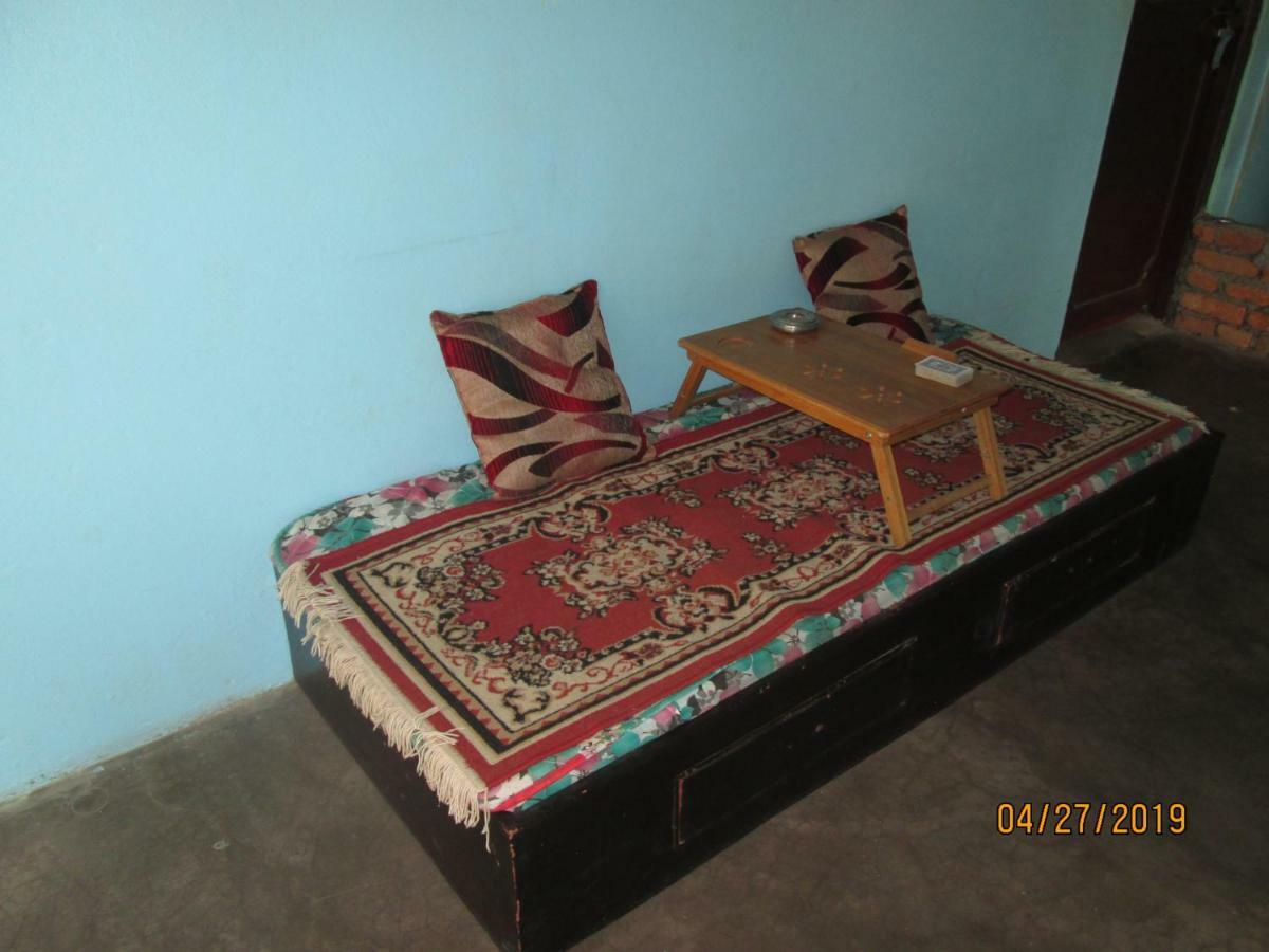 Bickey'S Homestay โพคารา ภายนอก รูปภาพ