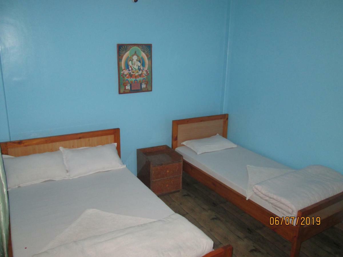 Bickey'S Homestay โพคารา ภายนอก รูปภาพ